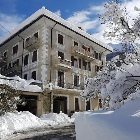 L'atelier Du Temps - Maison Ida Apartman Courmayeur