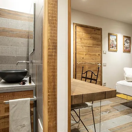 L'atelier Du Temps - Maison Ida Apartman *